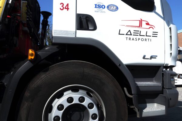 LAELLE TRASPORTI AZIENDA DI TRASPORTI E LOGISTICA